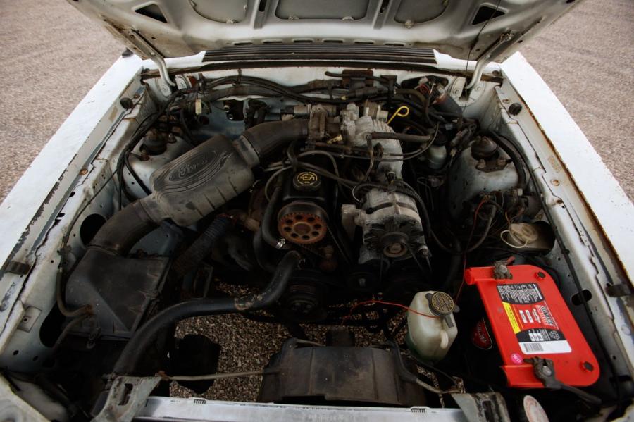  Ford Mustang LX 1989 года  (фото 12 из 14)
